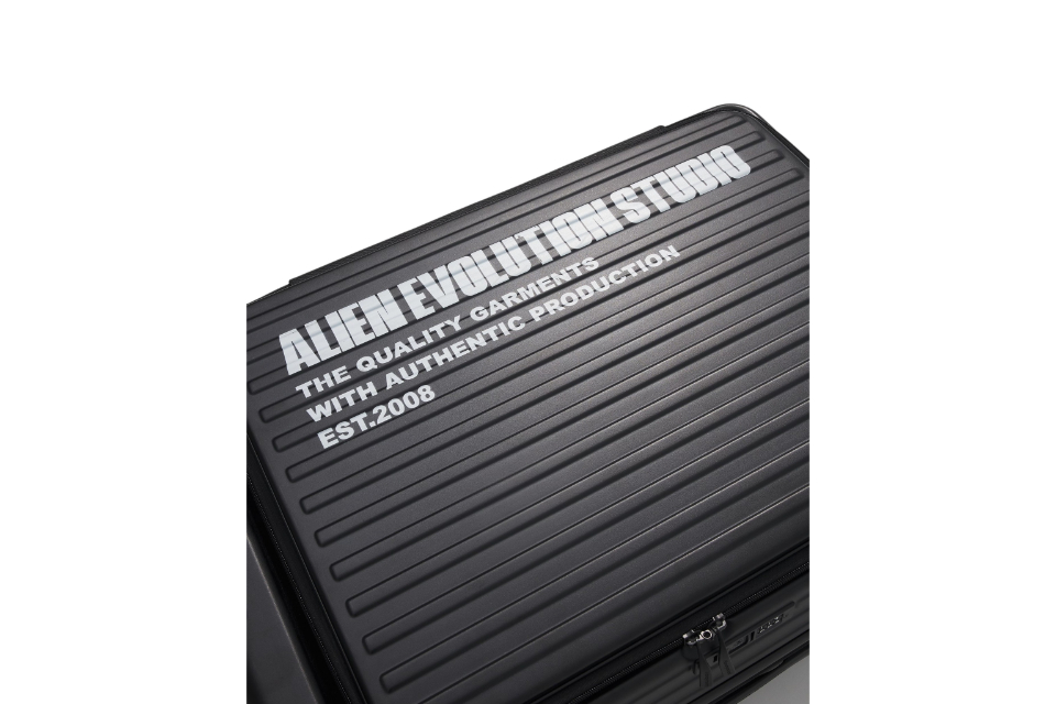 AES x HONEYMOON Multifunctional Travel Suitcase (40)
