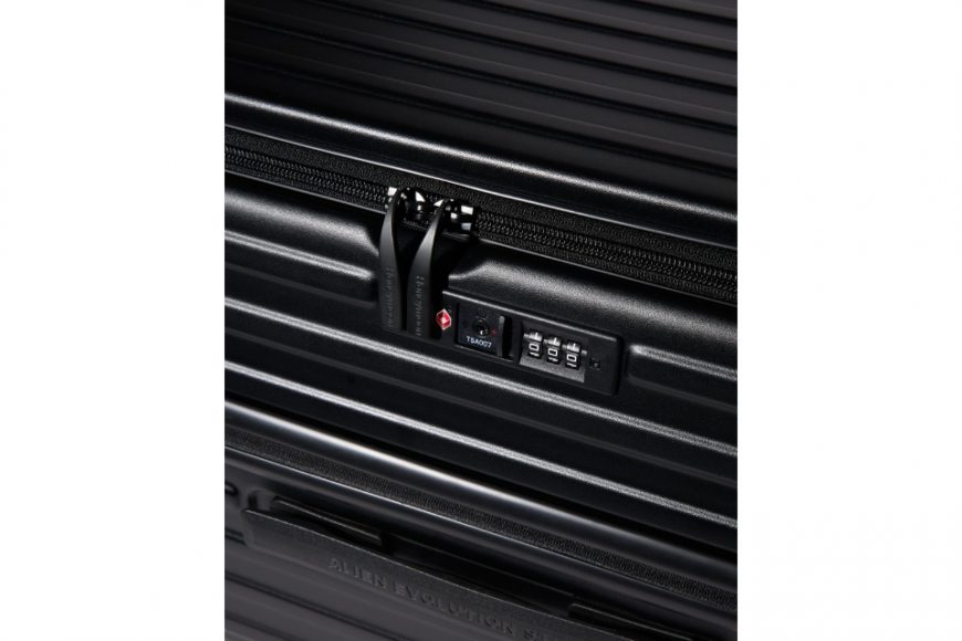 AES x HONEYMOON Multifunctional Travel Suitcase (56)