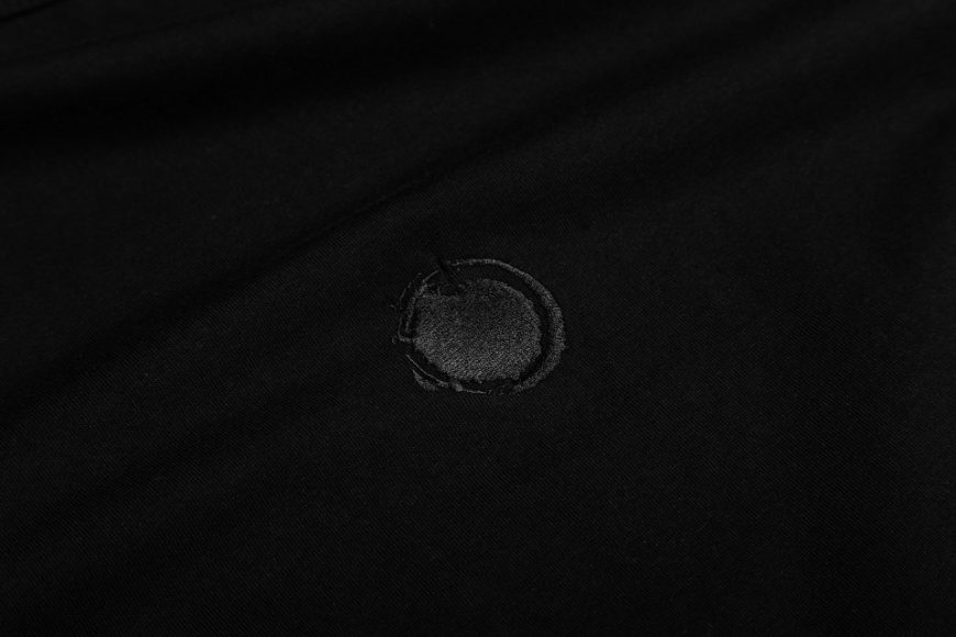 Nurari 25+ Em. Sol & Luna tee (15)