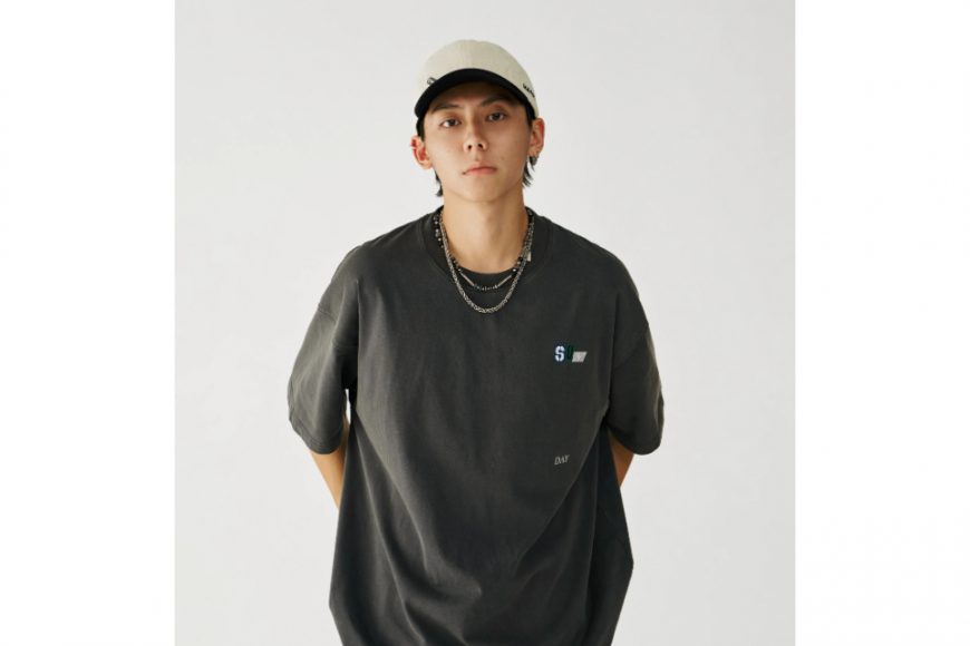 Sun. Weekly Dilemma Tee (4)