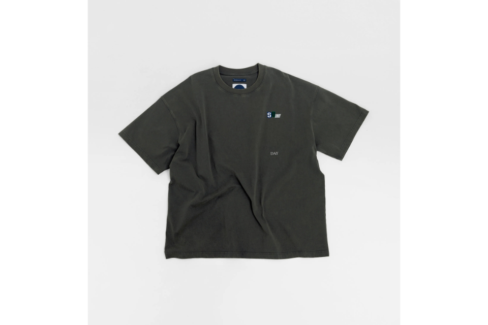 Sun. Weekly Dilemma Tee (9)