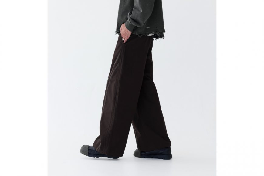 Clash Curved Pants (8)