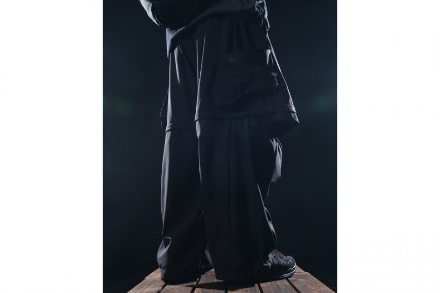 Dual Scale Detachable Pants (11)