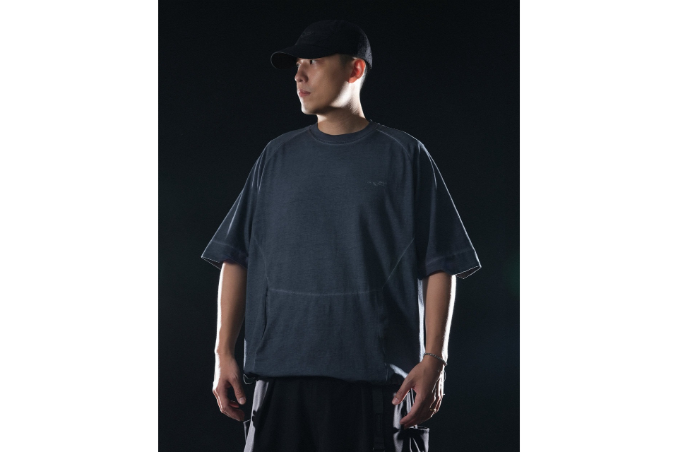 Silent Motion Graphic Tee (13)