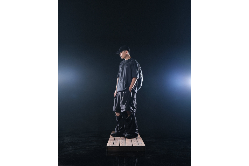 Silent Motion Graphic Tee (5)
