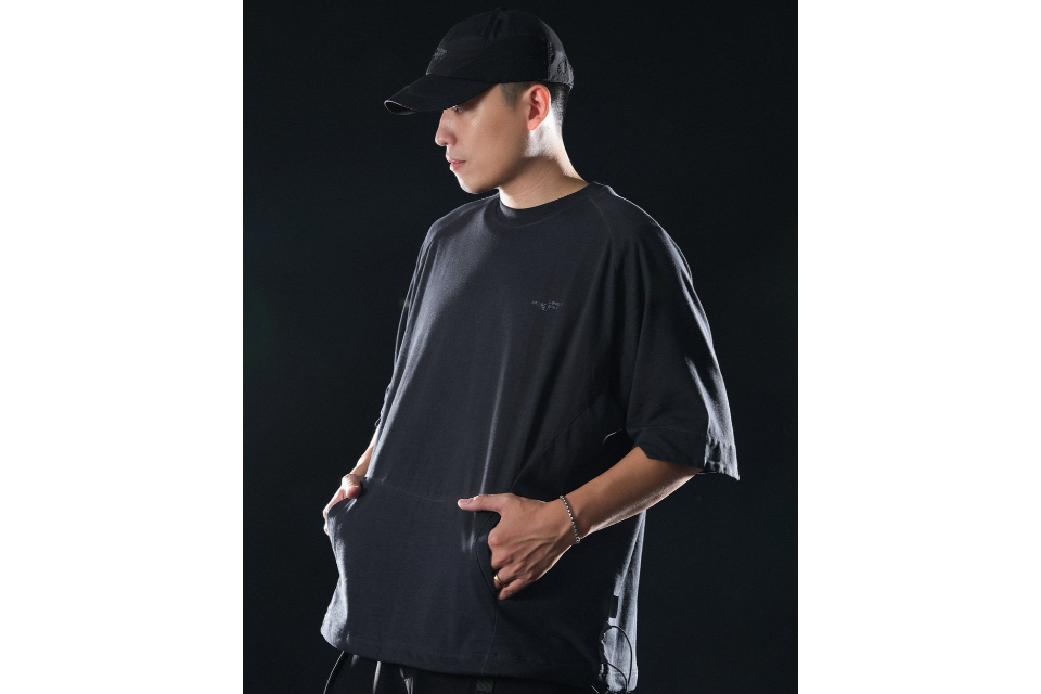 Silent Motion Graphic Tee (9)
