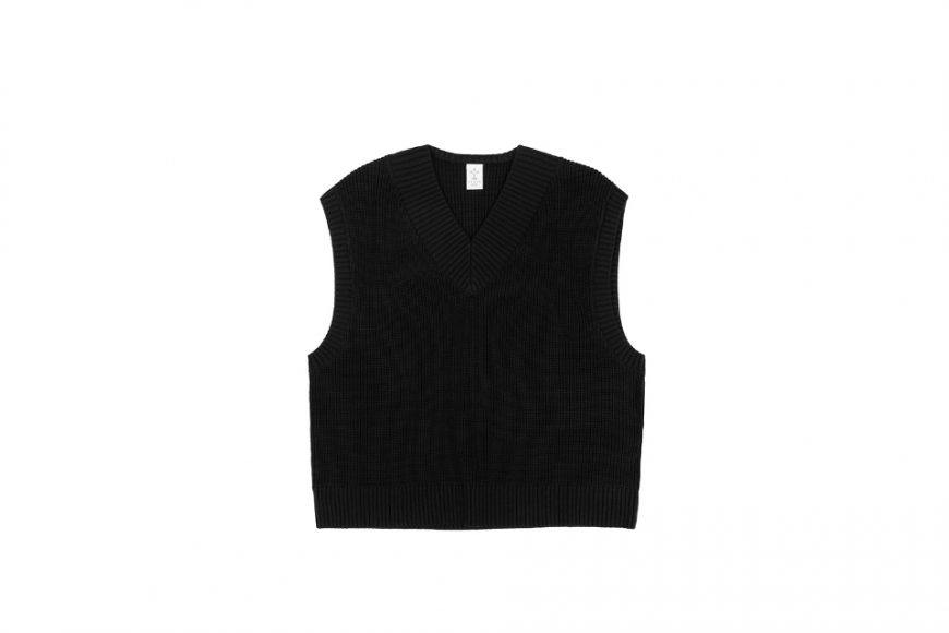 V-neck OVS knit vest (1)