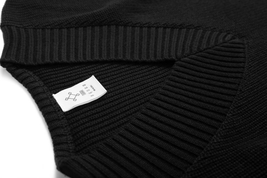 V-neck OVS knit vest (10)