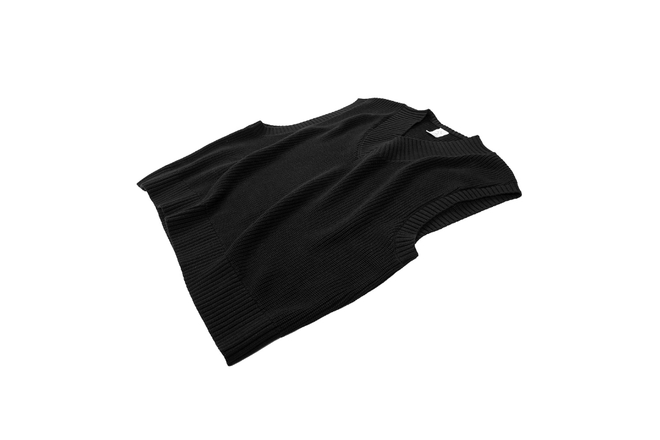 V-neck OVS knit vest (9)