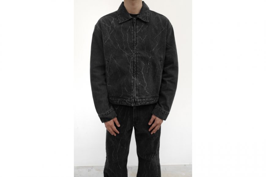 Zip-Up Denim Jacket (5)