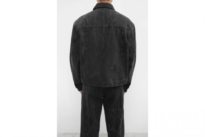 Zip-Up Denim Jacket (6)