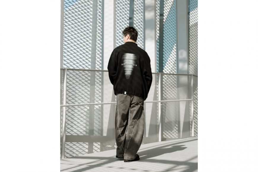 Graphic Smock Sweatshirt (20)