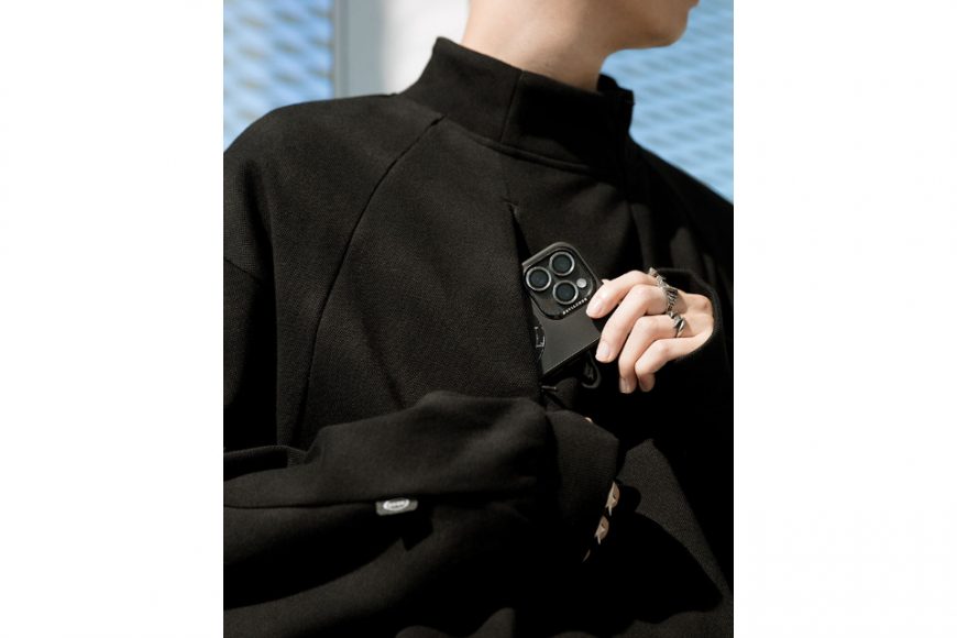 Graphic Smock Sweatshirt (23)