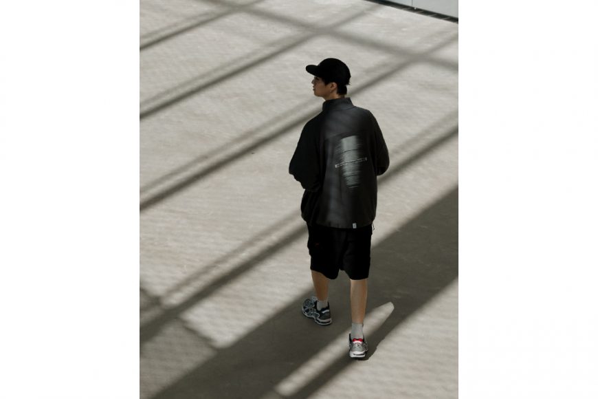 Graphic Smock Sweatshirt (33)