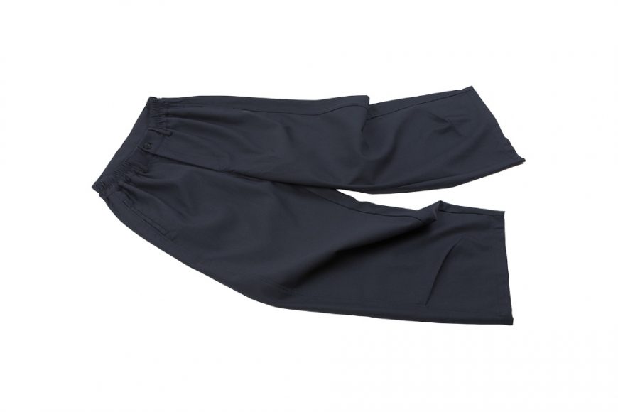 Minimalist baggy suit trousers (32)