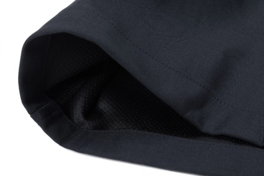 Minimalist baggy suit trousers (34)