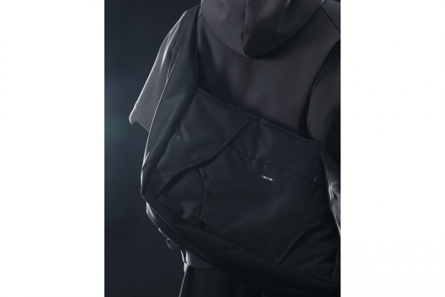 A25-B-01 Visor Cross Bag (3)