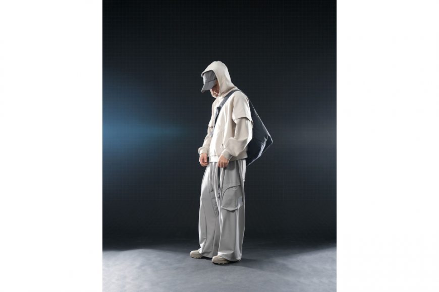 A25-H-01 Visor Hoodie (18)