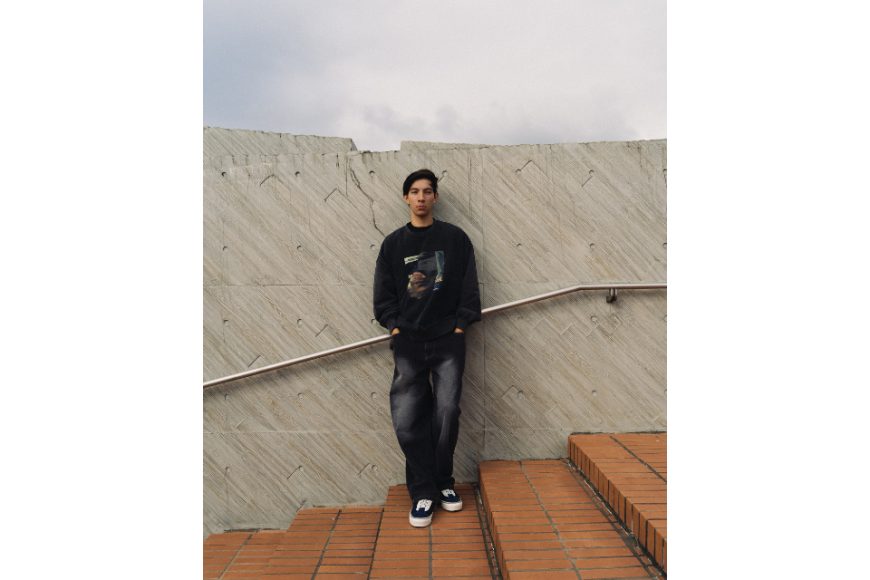 Collage Sweatshirt (6)