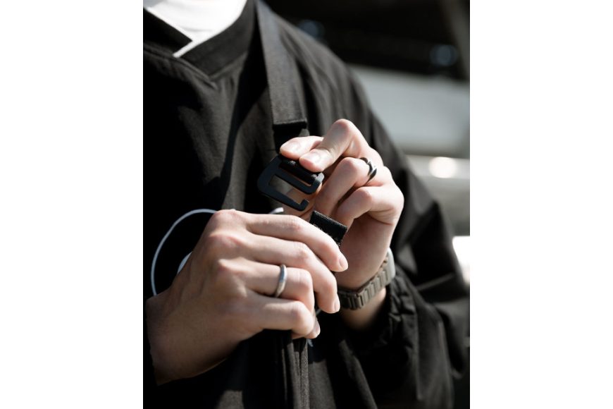 MANIA Sling Bag (15)