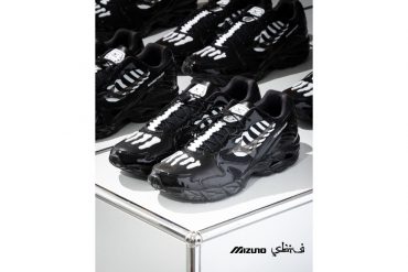 MIZUNO x SBTG 25 AW Wave Rider 10 D1GD252601 (0)