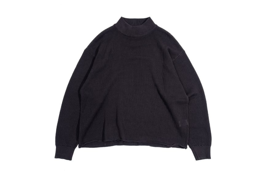 Mid-Neck Knit Sweater (5)