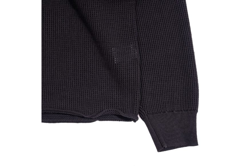 Mid-Neck Knit Sweater (7)