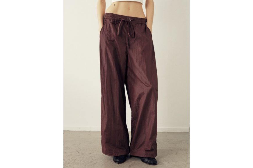 柔軟皺感尼龍功能性休閒褲 (2)