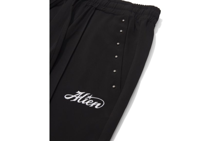 Alien Star Flared Pants (3)