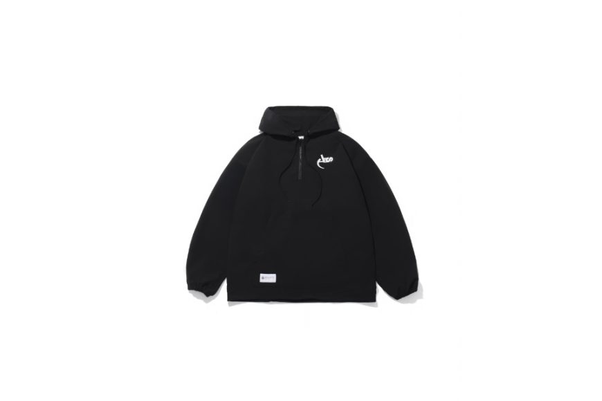 Classic Logo Water-Repellent Nylon Half Zip Hoodie (1)