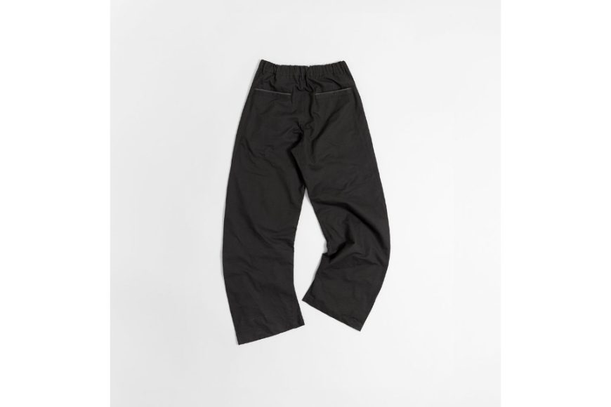 Patch Curved Pants (14)