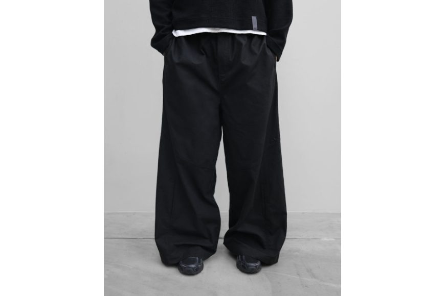 F25-P10 Baggy Trousers (1)