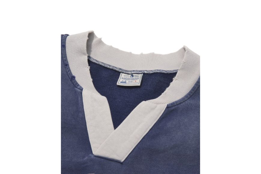 Retro College Sweatshirt (8)