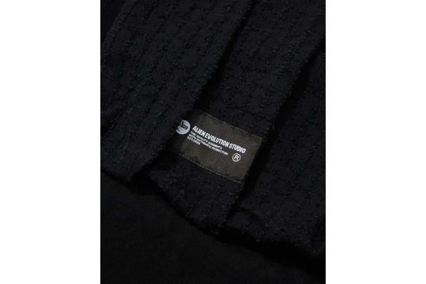 AES Washed Panelled Wide Leg Cropped Pants. (8)