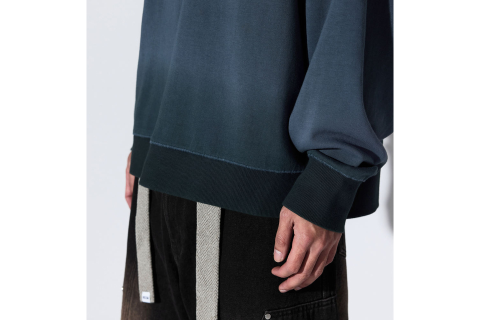 Canvas Fade Crewneck (3)