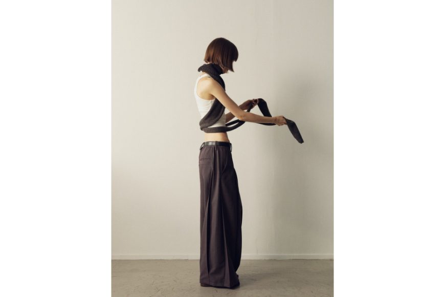 深灰色風琴褶寬腿西裝褲 (4)