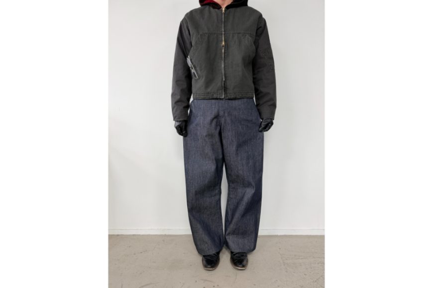 赤耳原牛立體剪裁彎刀牛仔褲 (2)