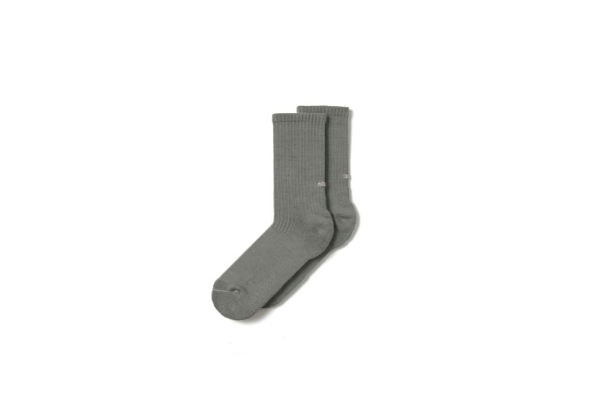 Essenatial Crew Casual Socks (8)