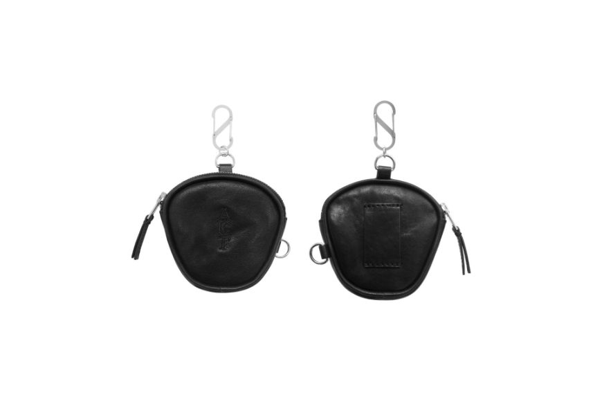 F25-A03 LC X AT Coin Pouch (0)