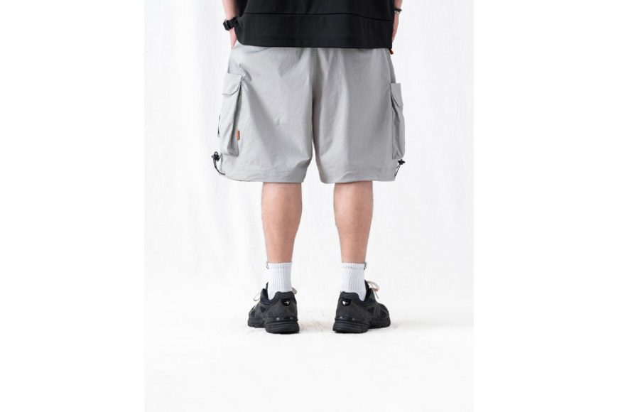 Ripstop Multi-Pocket Shorts (3)