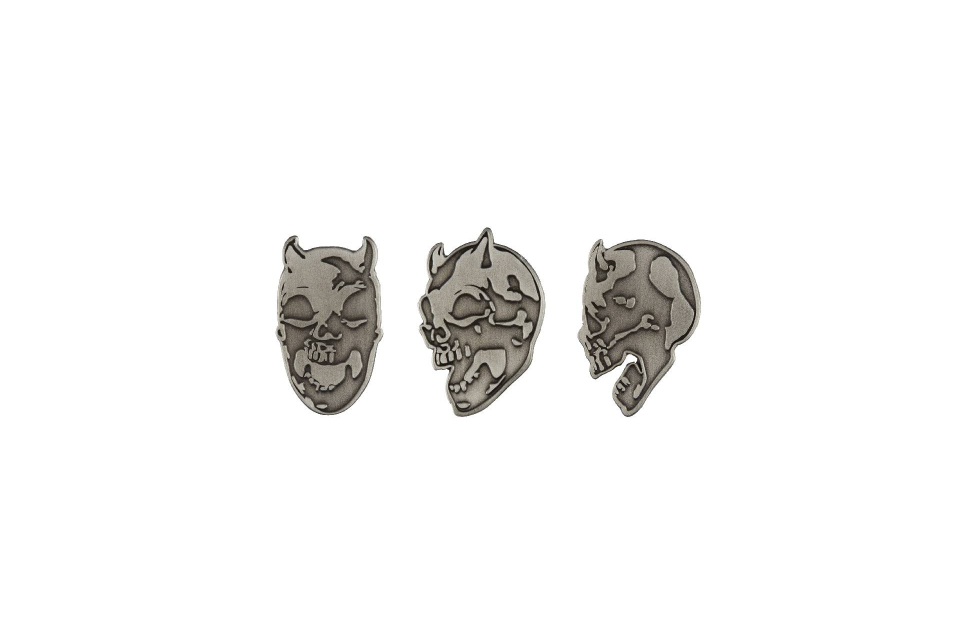 TC Riding Skull Brooch (0)