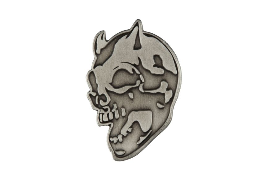 TC Riding Skull Brooch (2)
