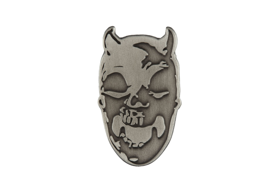 TC Riding Skull Brooch (3)
