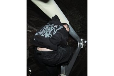 Wired Skyline Hoody (1)