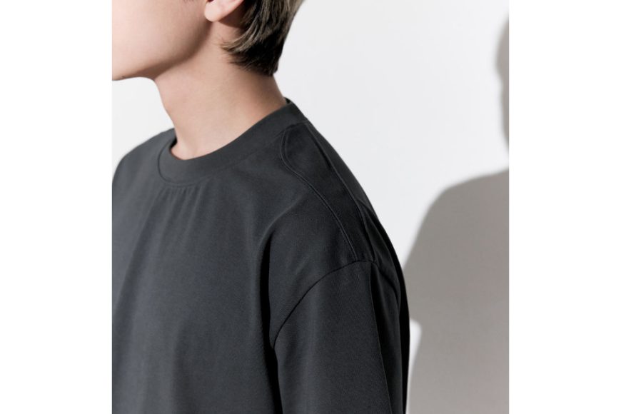 MEL. Classic Tee II (6)