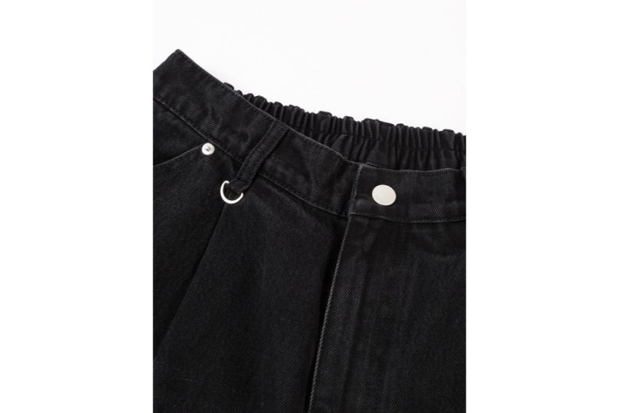 Washed Distressed Denim Pleated Jorts (10)