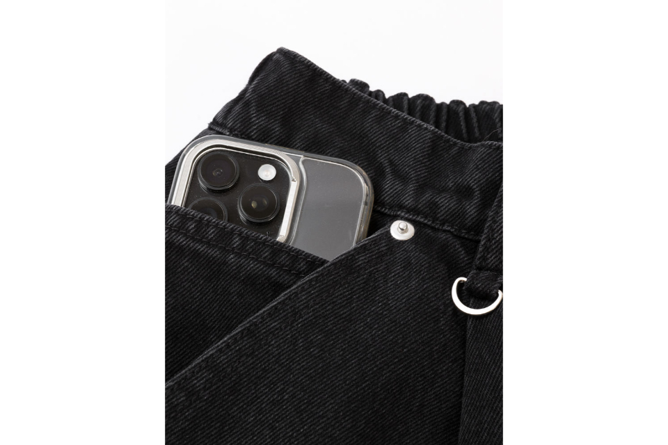 Washed Distressed Denim Pleated Jorts (12)