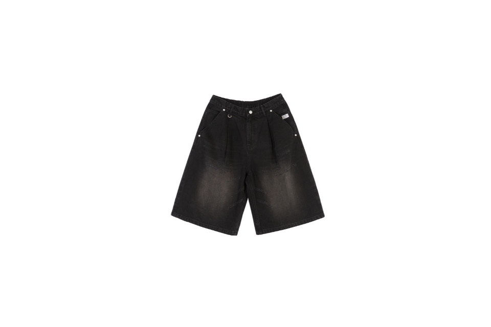 Washed Distressed Denim Pleated Jorts (8)