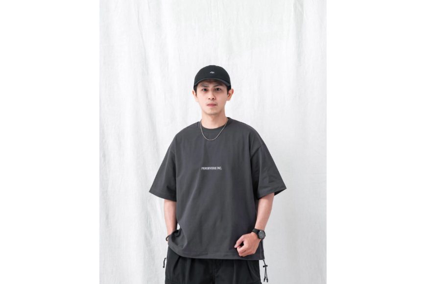 Boxy Cropped T-Shirt (3)