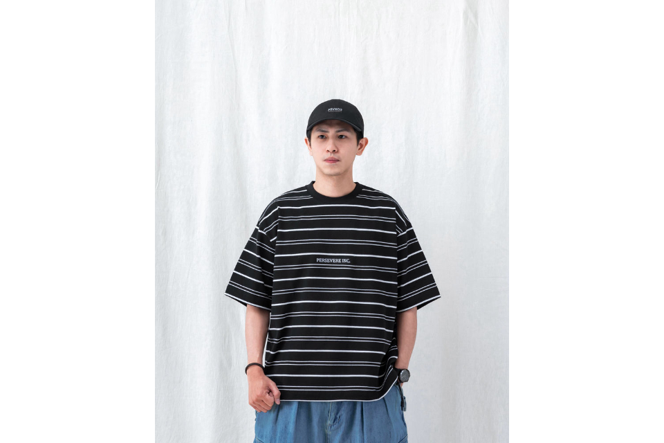 Boxy Cropped T-Shirt (4)